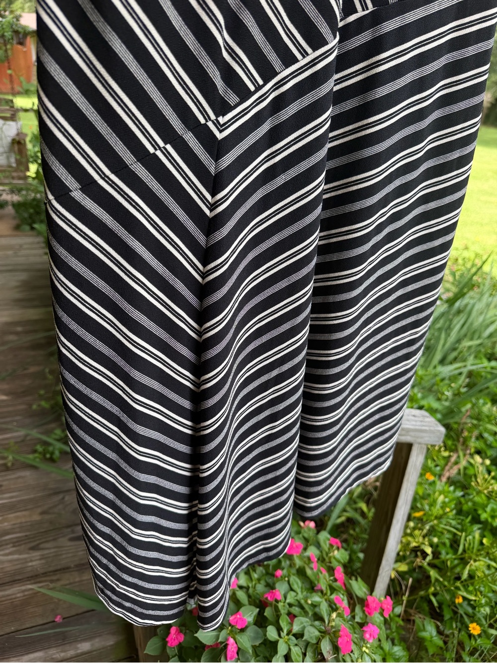 Banana Republic Black and White Striped Midi Dress - Picture 4 of 9
